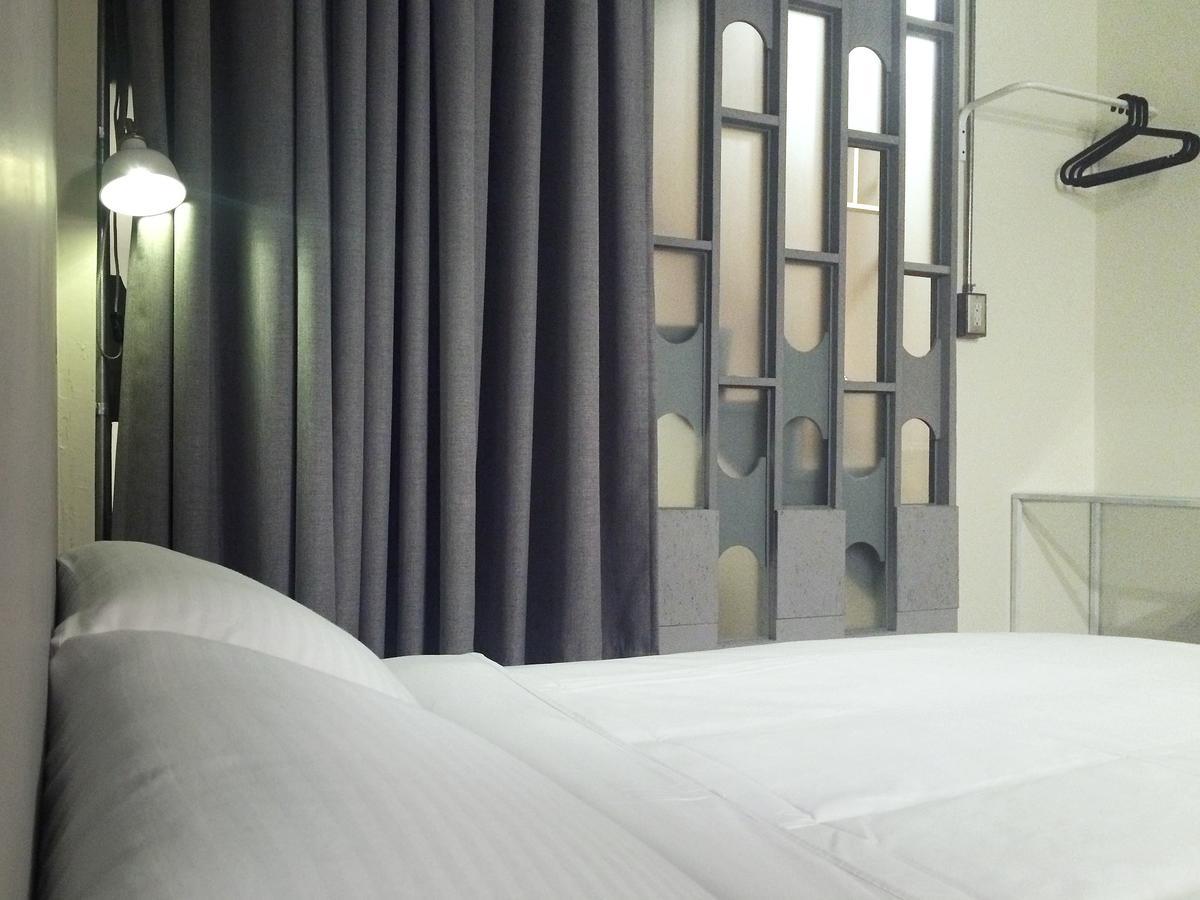 Tainan Gu Hostel Экстерьер фото